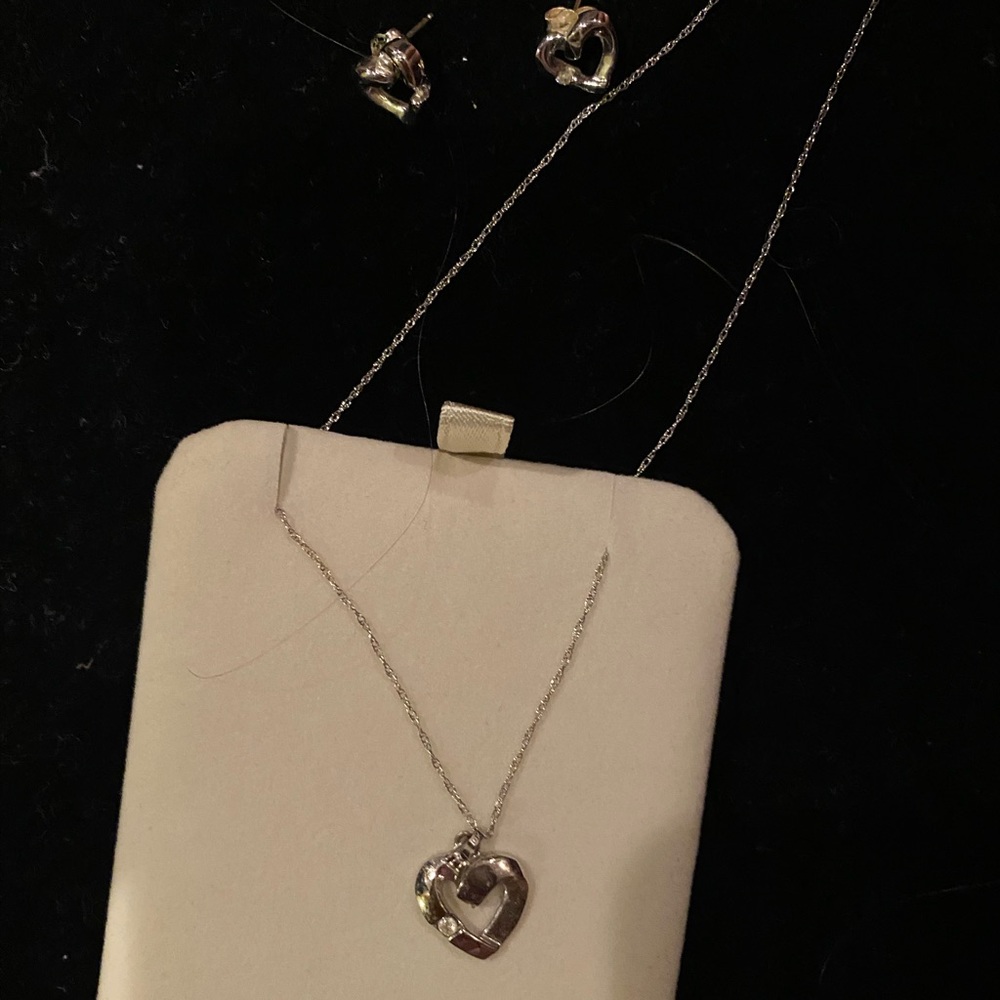 Kay Jewelers Heart Necklace & matching earrings. White gold. Well kept.